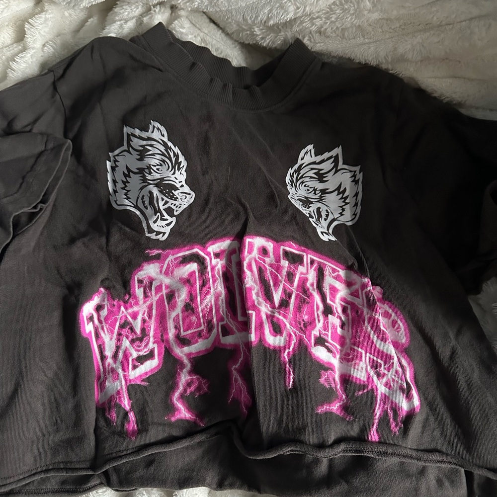 Darc Sport Black and Pink Crop Top (basically limited edition)